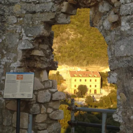 Hotel Student's Gowett 3*